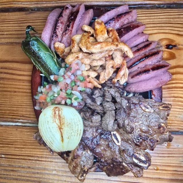 Plato Mixto Entero.
